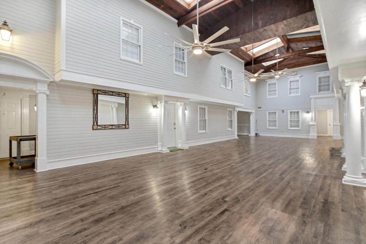 Eagle Exec Loft In Downtown Statesboro Apartment Exterior photo